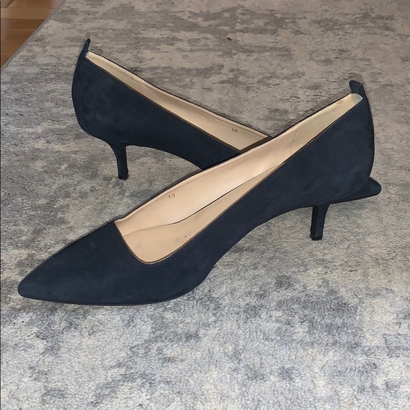 Everlane Shoes - Everlane Kitten Heel Suede Pumps Size 10